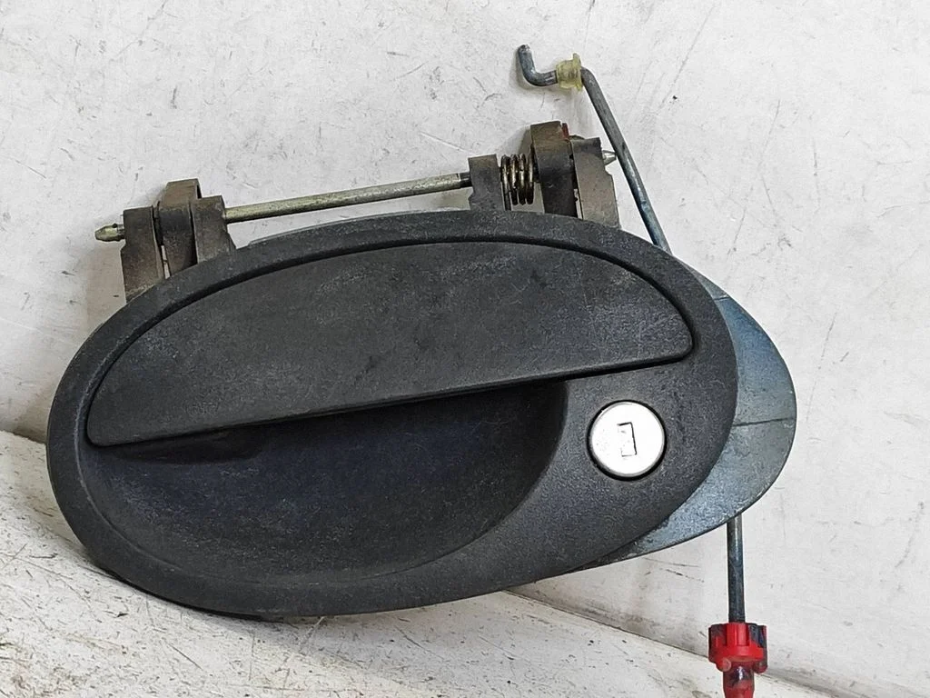 Esiukse välimine käepide – Opel Meriva A (2003-2010)