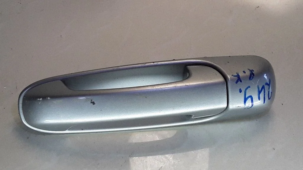 Esiukse välimine käepide – Jeep Grand Cherokee (WJ) (1999-2004)