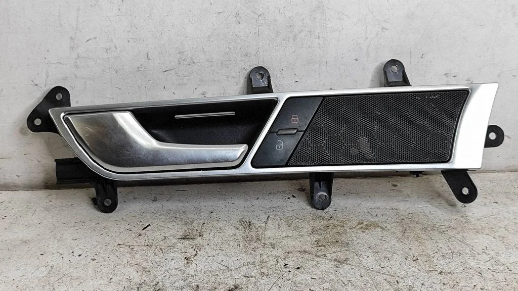 Front door interior handle – Audi A6 Allroad C6 (2006-2011)