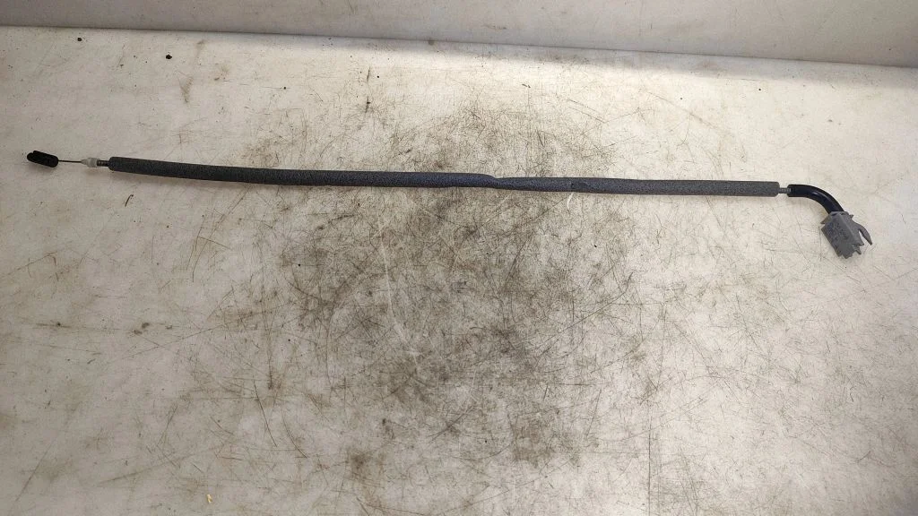 Front door cable line – Mini Cooper Countryman R60 (2011-2016)