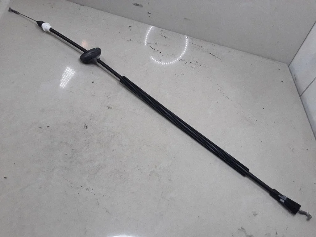 Front door cable line – Volkswagen Golf IV (1998-2005)