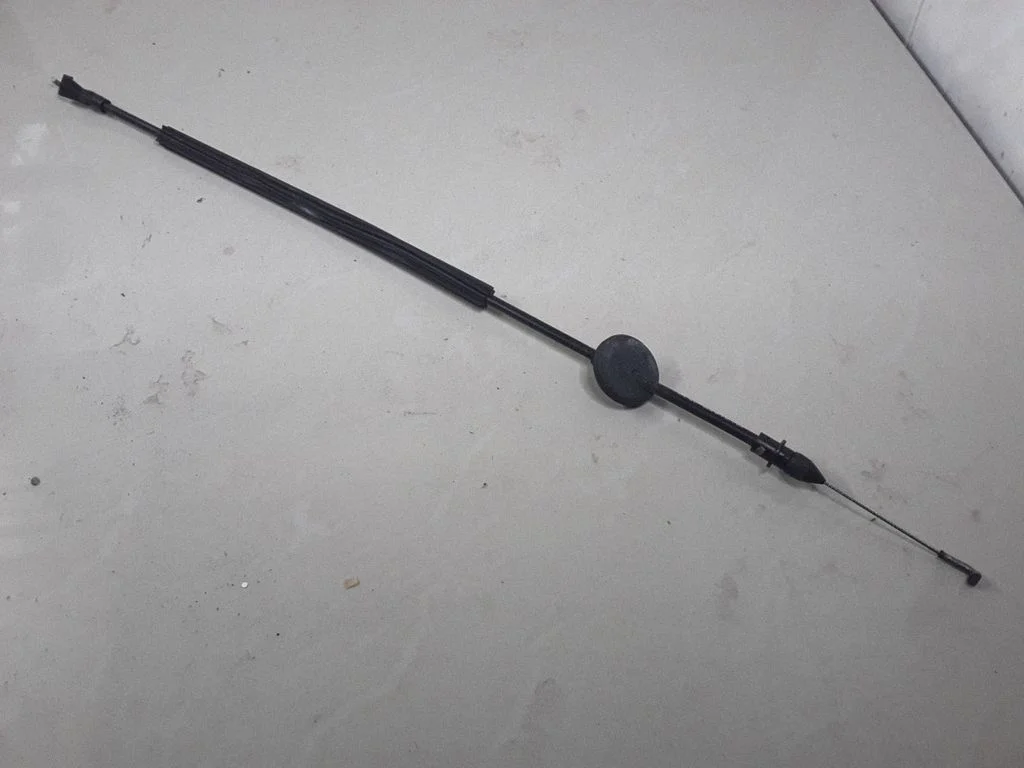 Front door cable line – Volkswagen Golf IV (1998-2005)