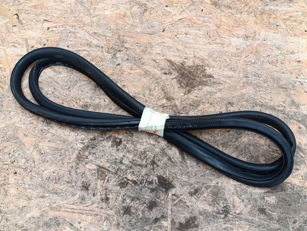 Front door rubber seal 3C4867911B