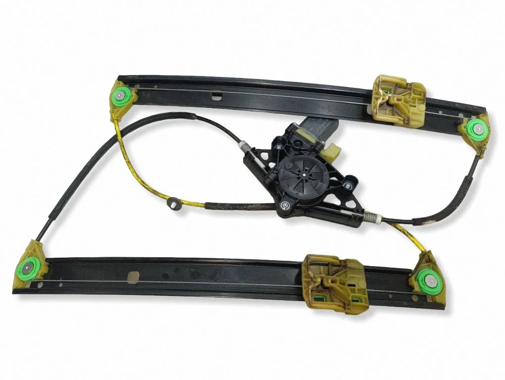Esiukse elektriline aknatõstuk mootoriga – Skoda Octavia Mk3 (5E) (2013-2019)
