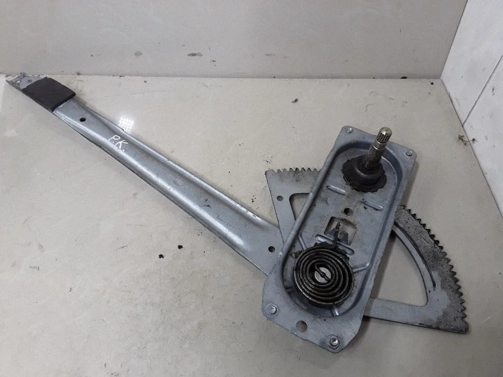 Front door window regulator with motor YC15V2320