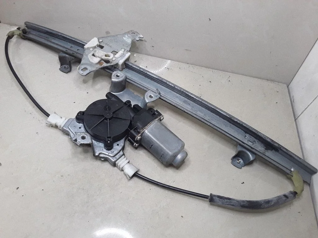 Front door window regulator with motor 114920