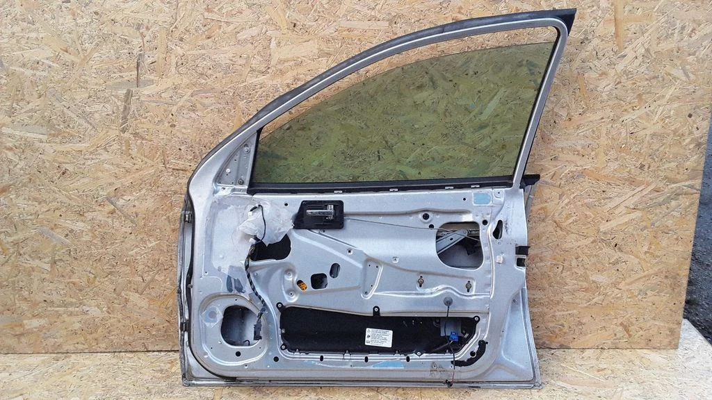 Front door window regulator with motor 90520248