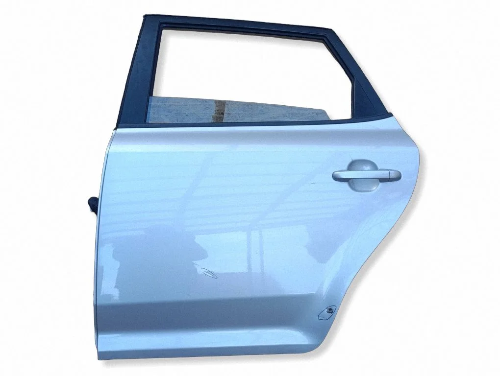 Rear door – left