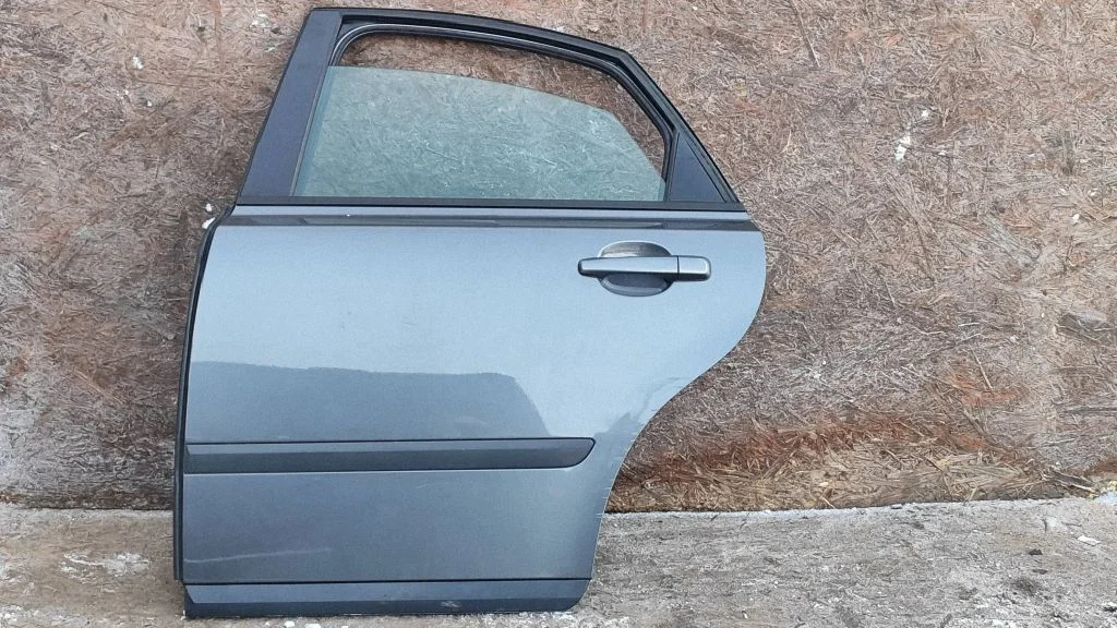 Rear door 30737659A