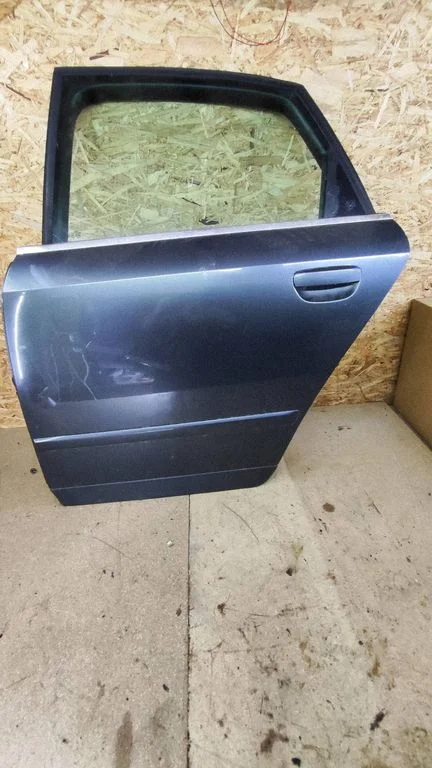 Rear door – left