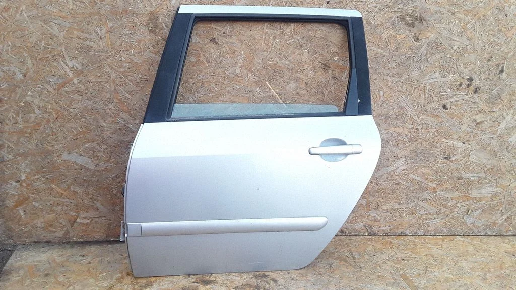 Rear door – left