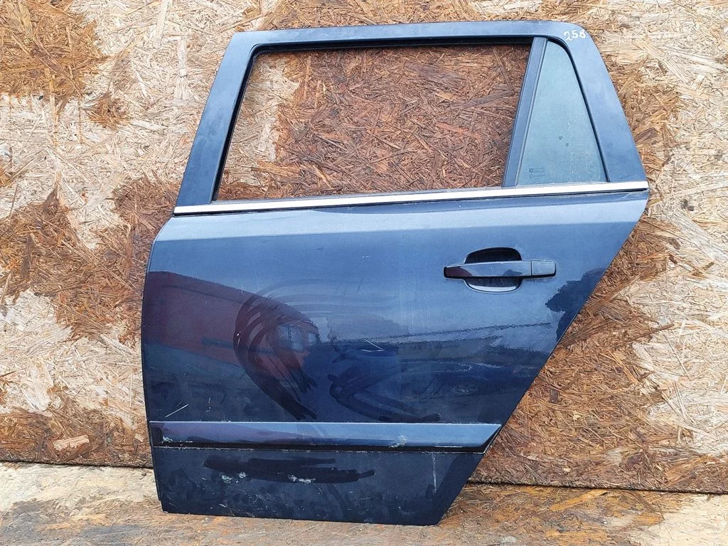 Rear door – left