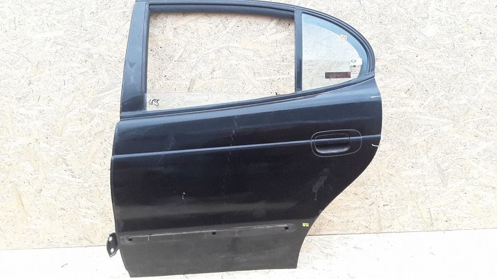 Rear door – left