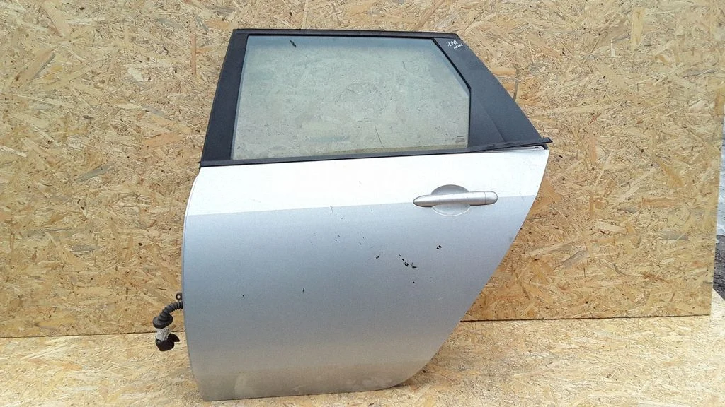 Tagauks – vasak