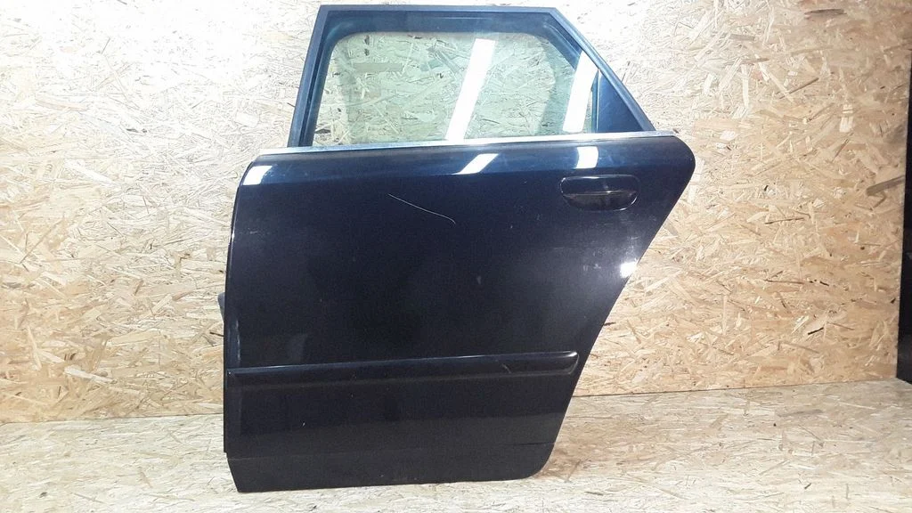 Rear door 8E0959801A