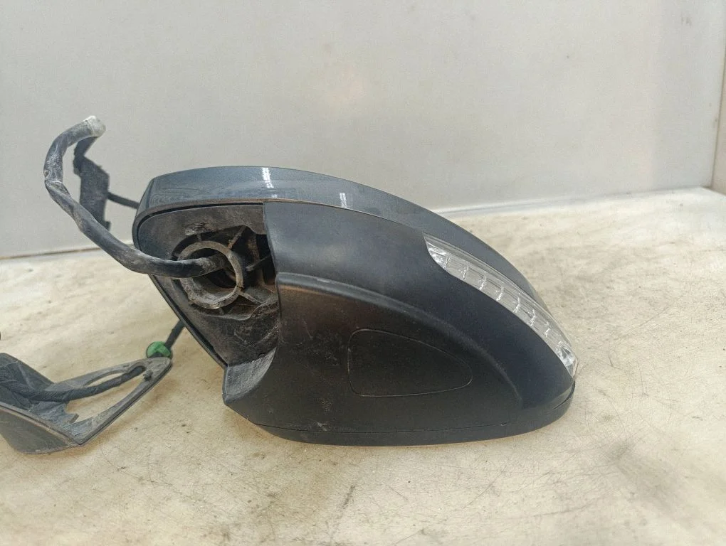 Front door electric wing mirror – Volkswagen Sharan (2011-)
