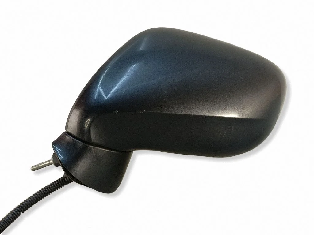 Esiukse elektriline välispeegel E13011097
