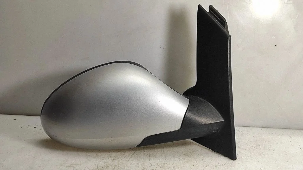 Front door electric wing mirror E9014142