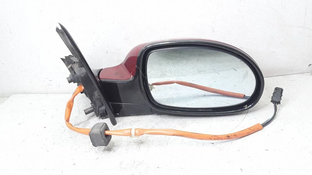 Front door electric wing mirror E2019013
