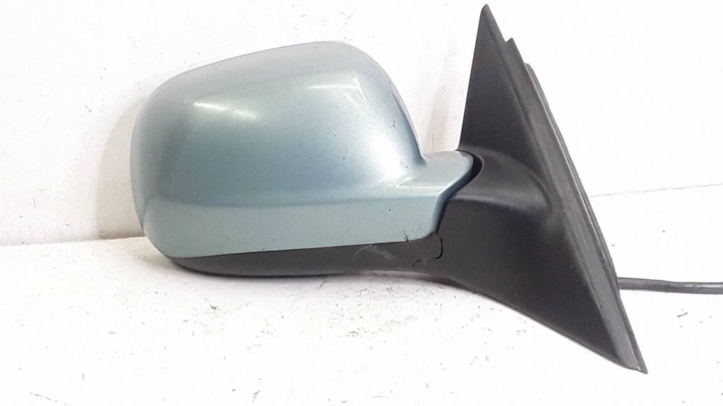 Front door electric wing mirror E1020514