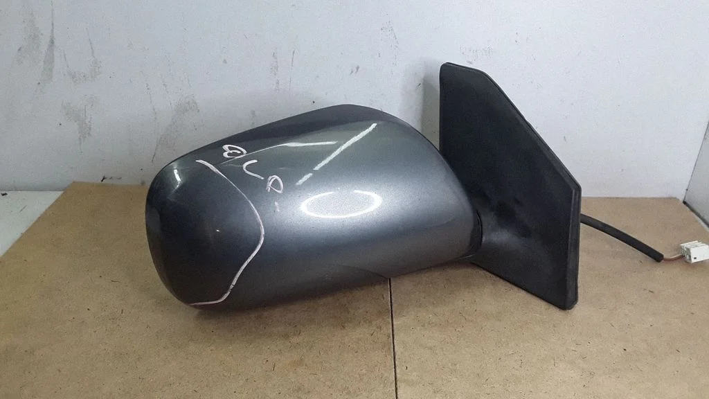 Front door electric wing mirror E11012829