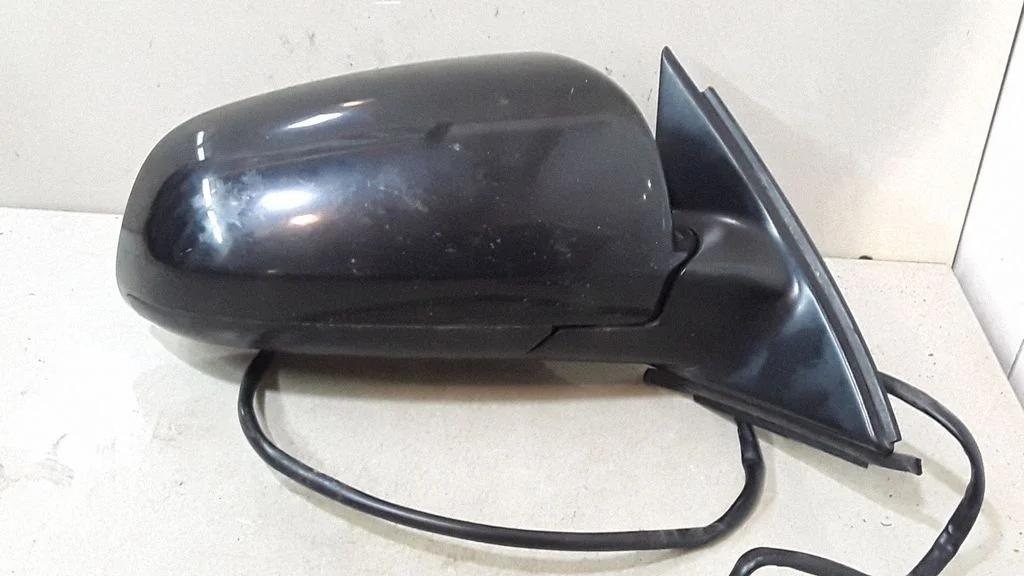 Lusterko elektryczne E1010681