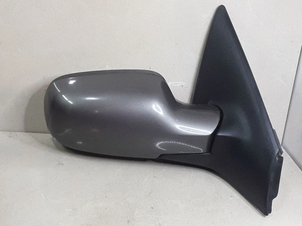 Front door electric wing mirror E9011105