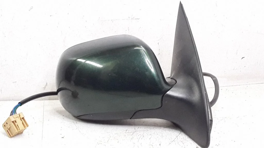 Front door electric wing mirror E1020734