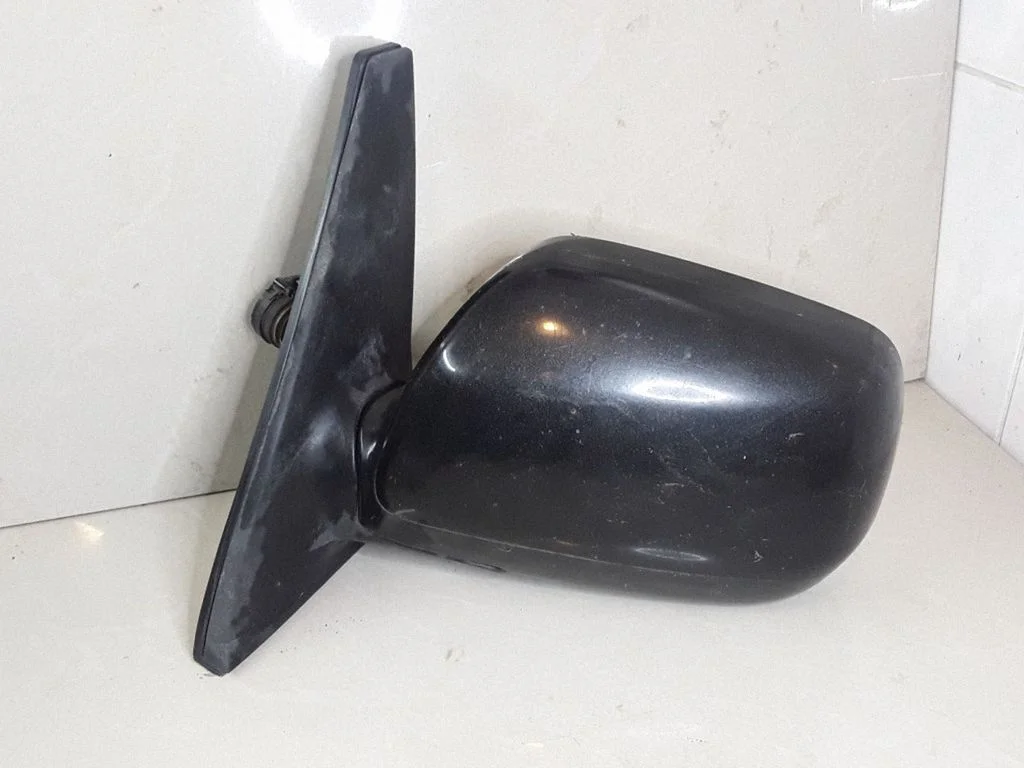 Front door electric wing mirror – Toyota Corolla Verso E121 (2001-2004)