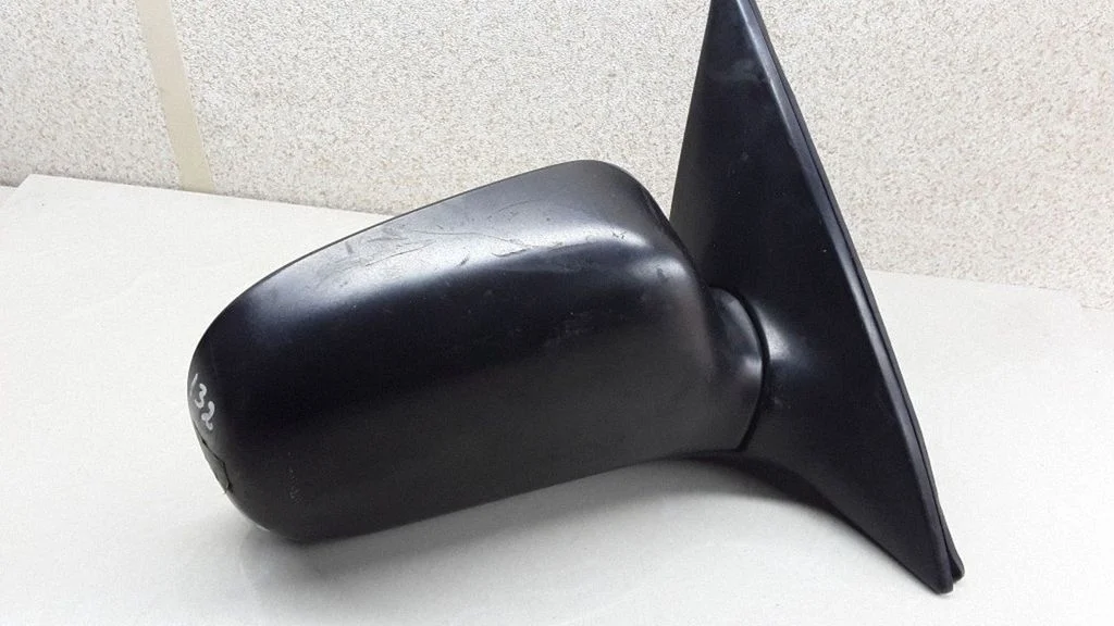Front door electric wing mirror E11011160