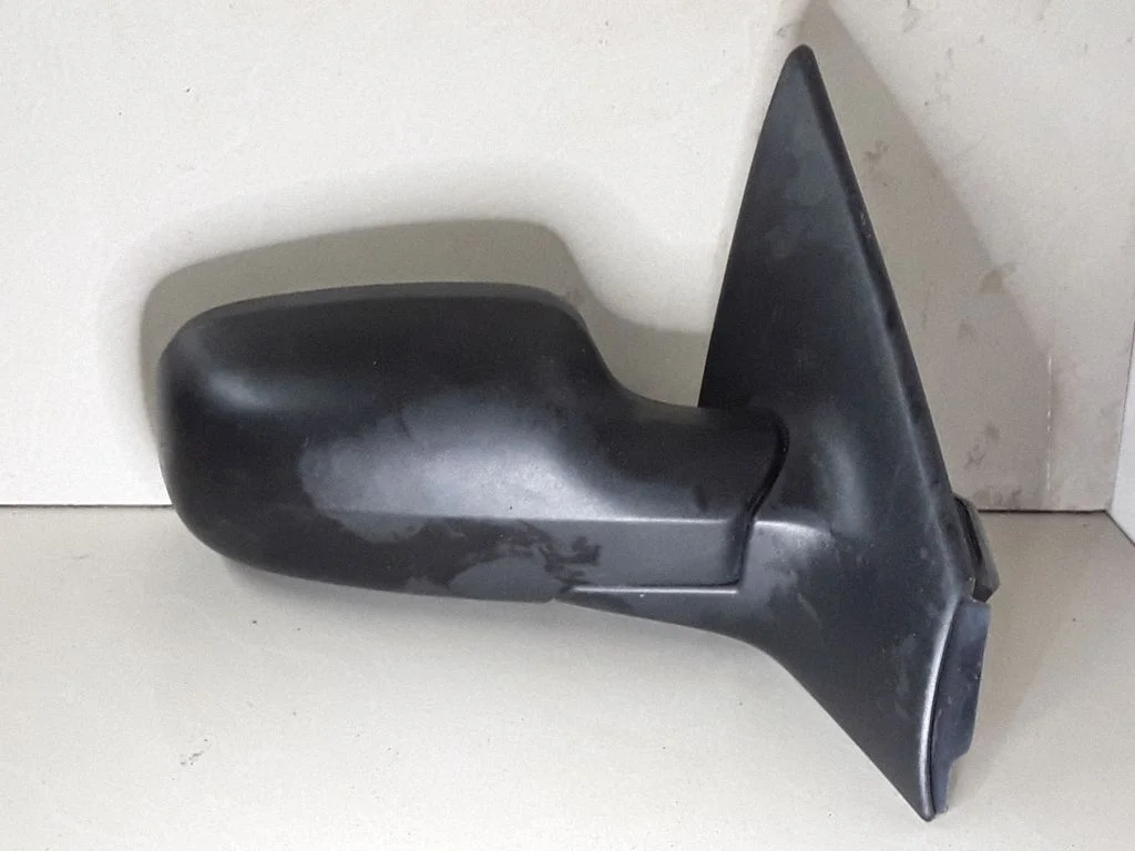 Front door electric wing mirror E9011105