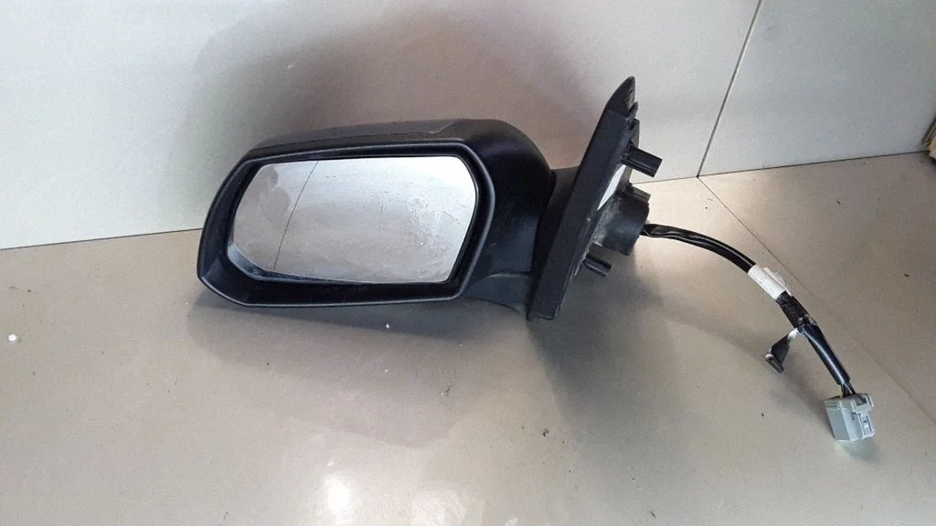 Front door electric wing mirror E9014119