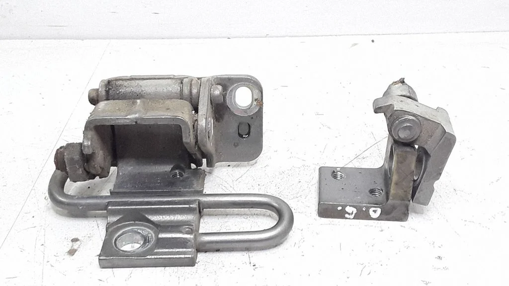 Tagaukse hingede komplekt – Seat Altea XL (2004-2015)
