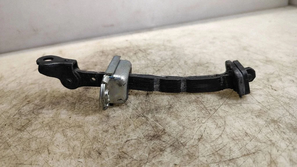 Rear door check strap stopper – Honda Civic (2006-2011)