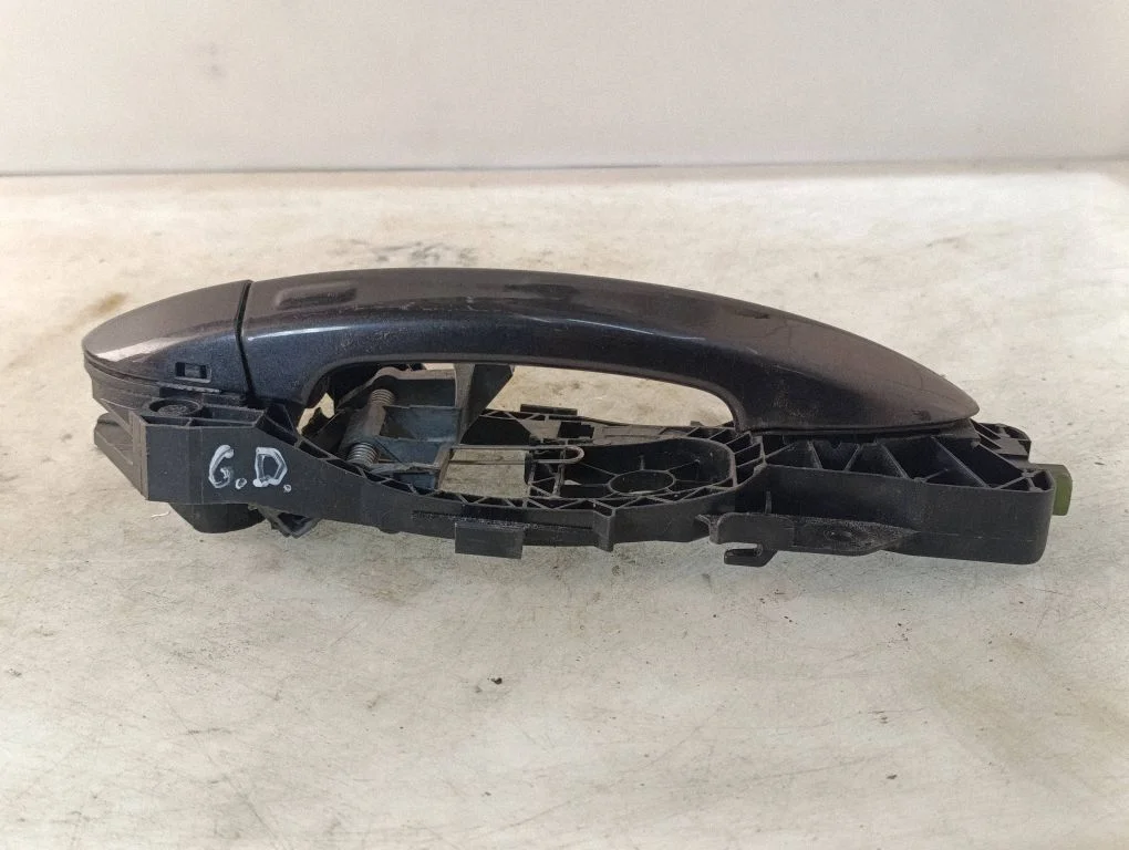 Rear door exterior handle 3C0837886J