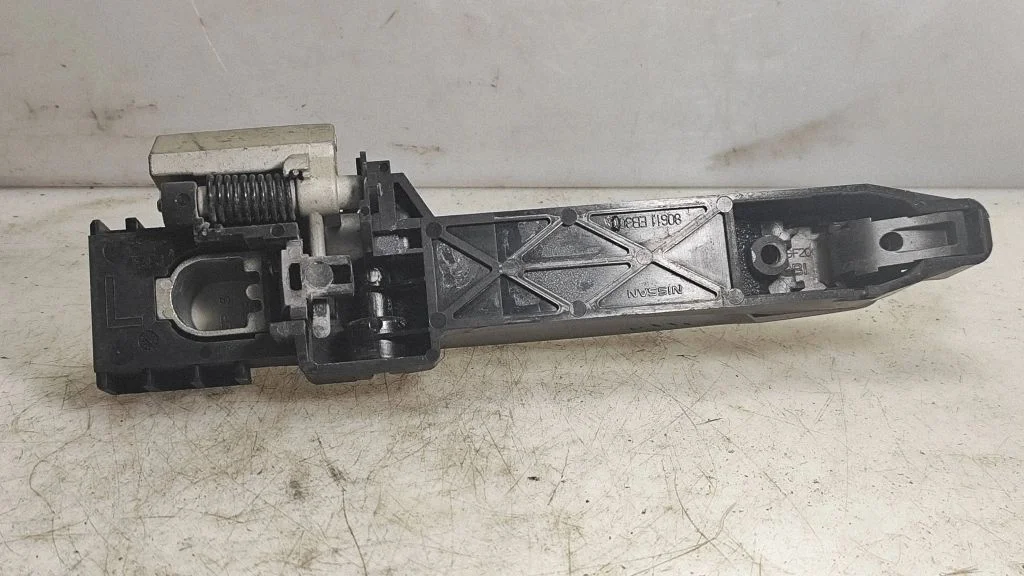 Rear door exterior handle 80611EB300