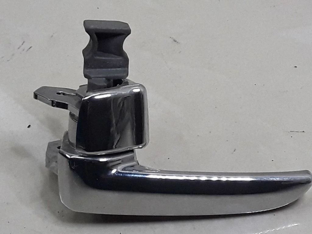 Tagaukse sisemine käepide – Mazda 6 (2002-2008)