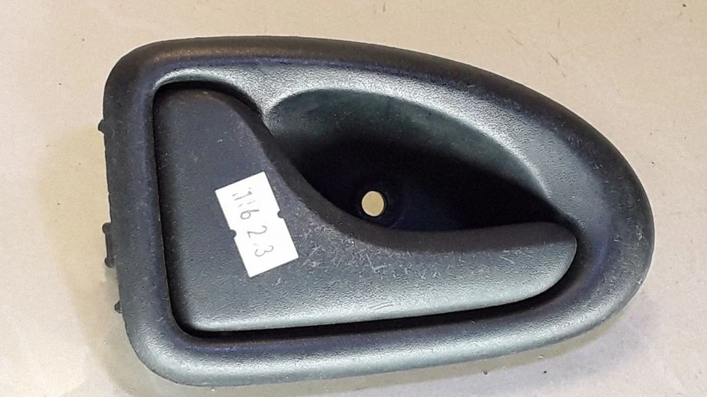 Tagaukse sisemine käepide – Renault Scenic I (1996-2003)