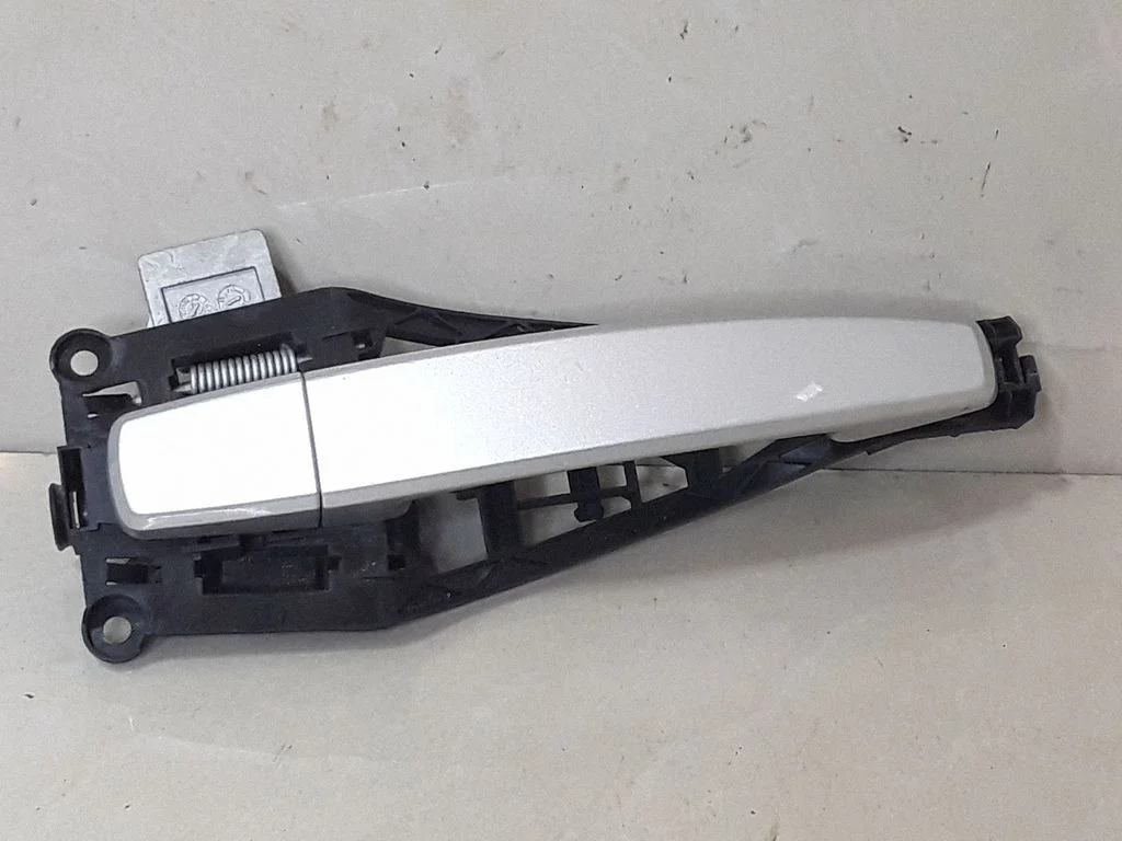 Tagaukse välimine käepide – Opel Zafira A (1999-2005)