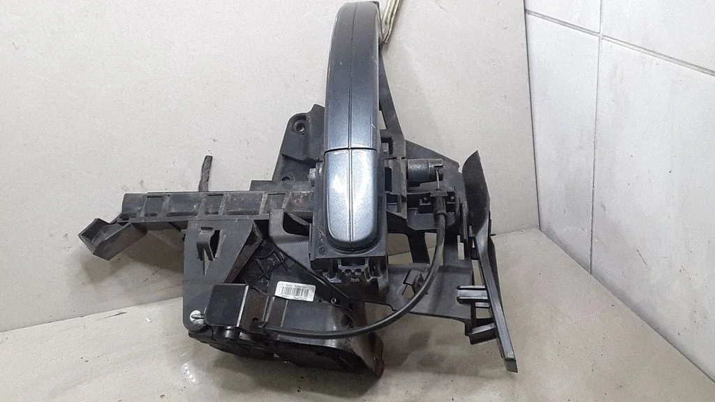 Rear door lock 3M5AR26413BN