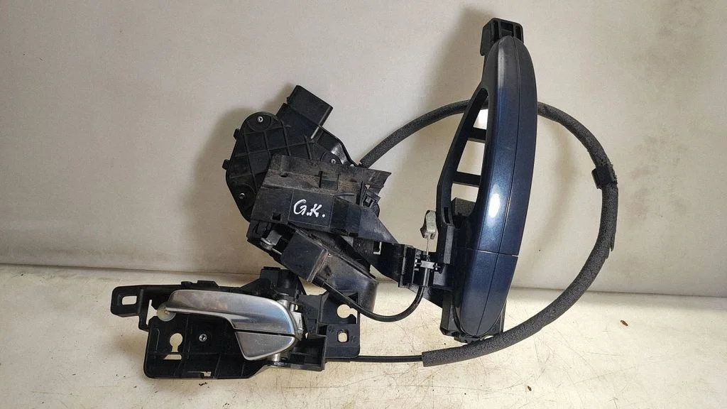 Rear door lock – Ford S-MAX (2006-2015)