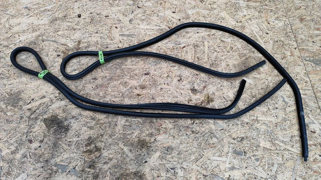 Tagaukse tihend (kere pool) – BMW 3-seeria E90 E91 (2005-2012)