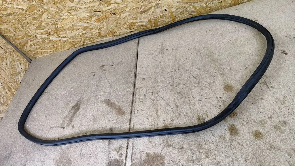 Tagaukse tihend (kere pool) – Audi A6 Allroad C6 (2006-2011)