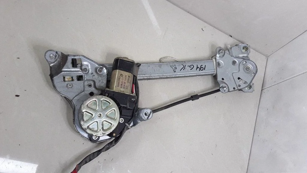 Rear door window regulator with motor 3650161631
