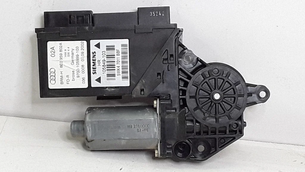 Rear door window regulator motor – Audi A4 S4 B6 8E 8H (2001-2005)