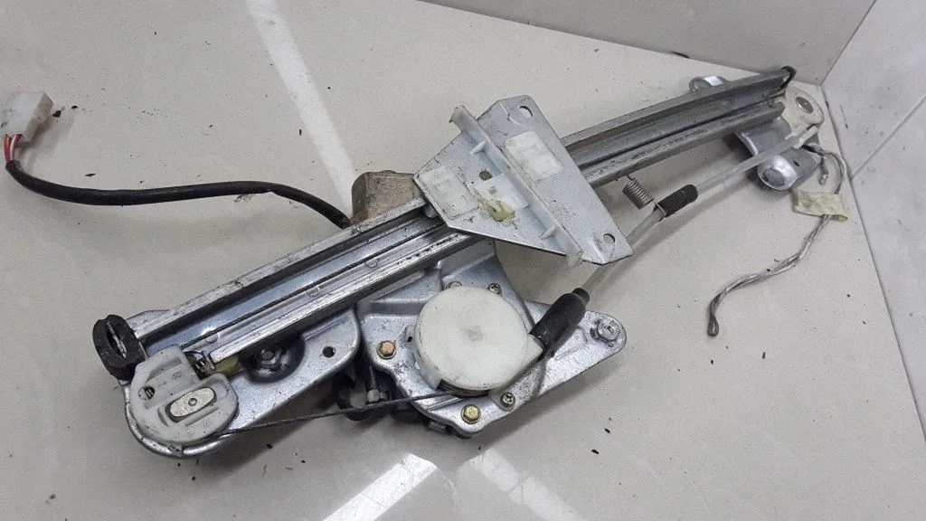 Rear door window regulator with motor 3650161822