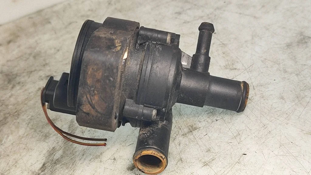 Electric auxiliary coolant/water pump – Mercedes-Benz E-Class W212 (2009-2016)