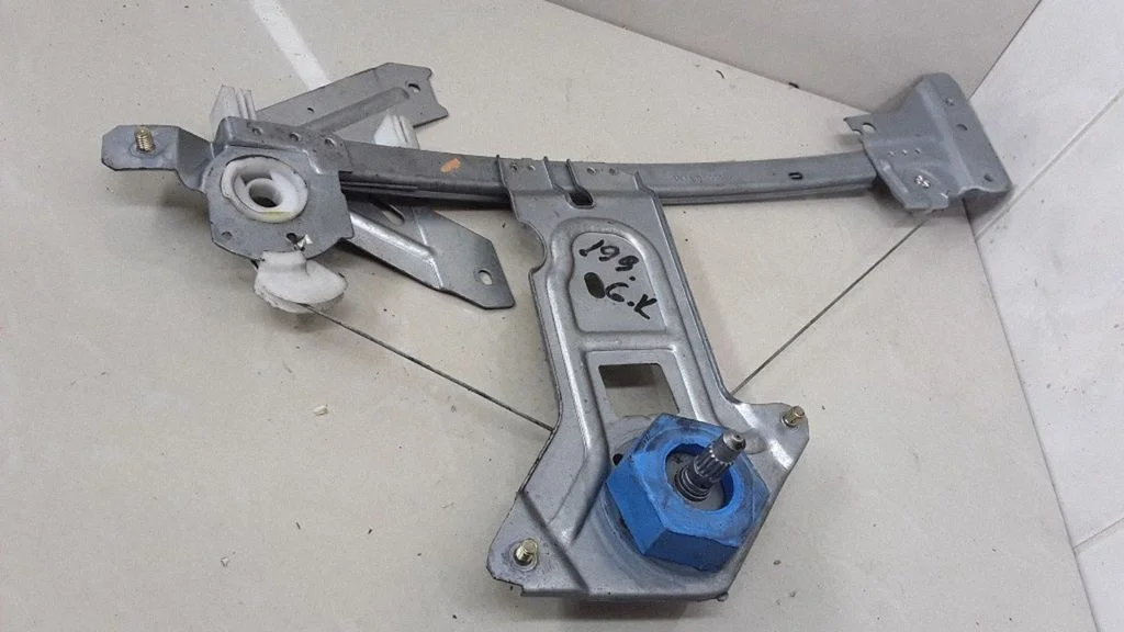 Podnośnik szyby tylnej mechaniczny (ręczny)