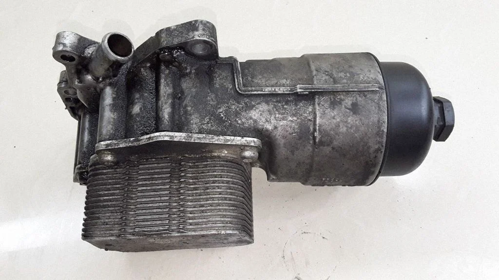 Õlifiltri hoidik/jahuti – Citroen C4 I (2004-2010)