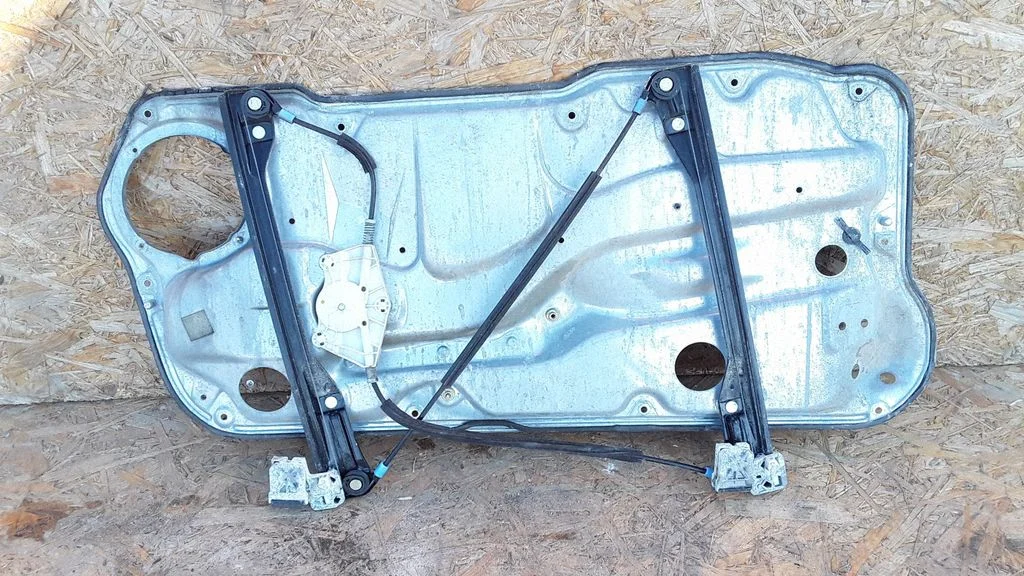 Front door window regulator with motor 1J3837462D